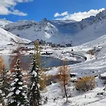 Rond Point Des Pistes - Val Claret-24 By Interhome Appartement