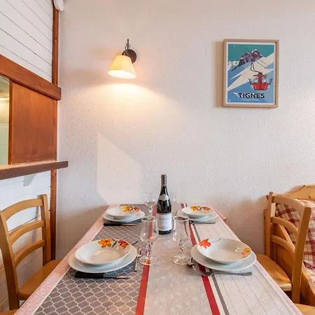 Rond Point Des Pistes - Val Claret-24 By Interhome * ティニュ