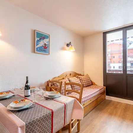 Rond Point Des Pistes - Val Claret-24 By Interhome *